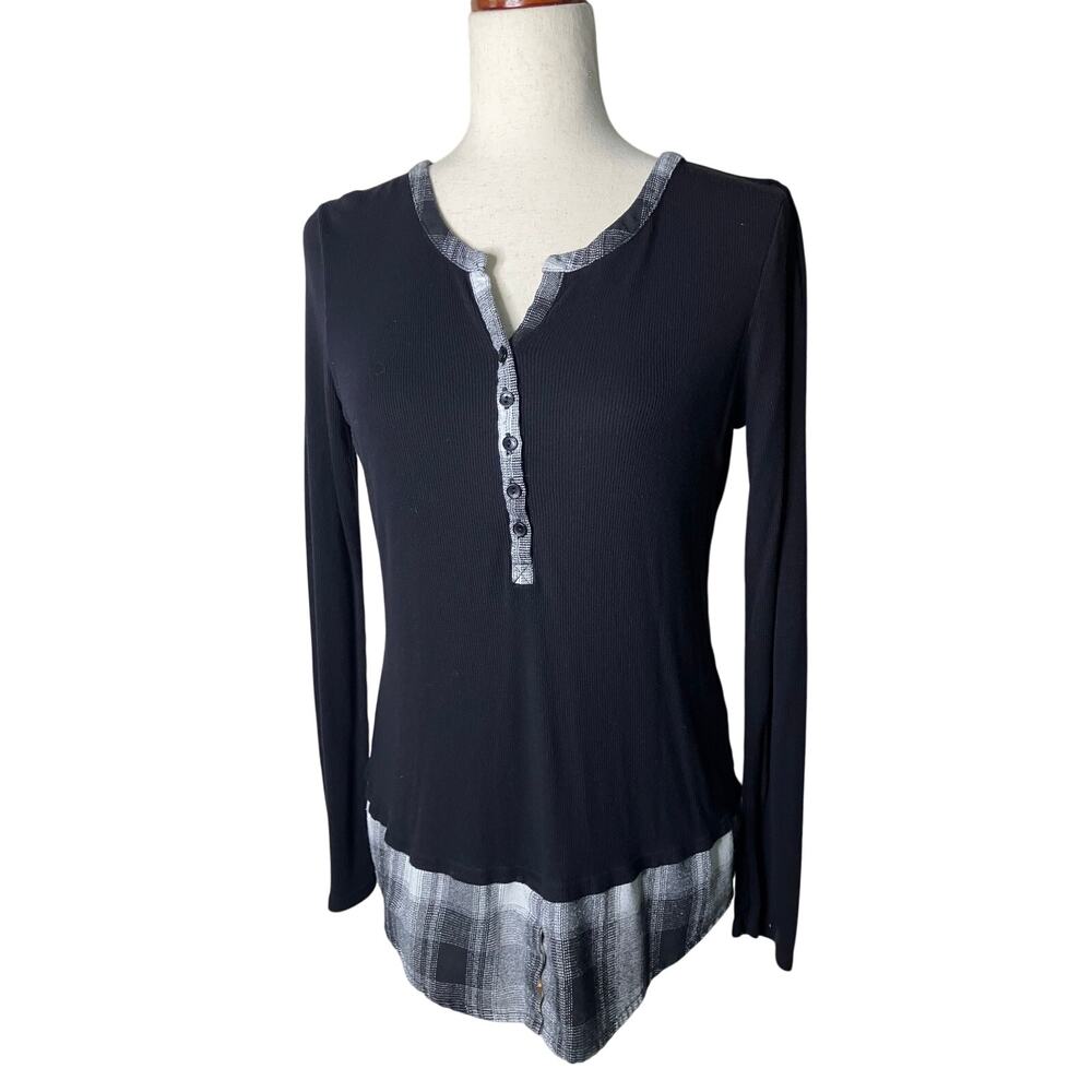 Venus Black Ribbed Henley Tunic Top with Plaid Trim Long Sleeves